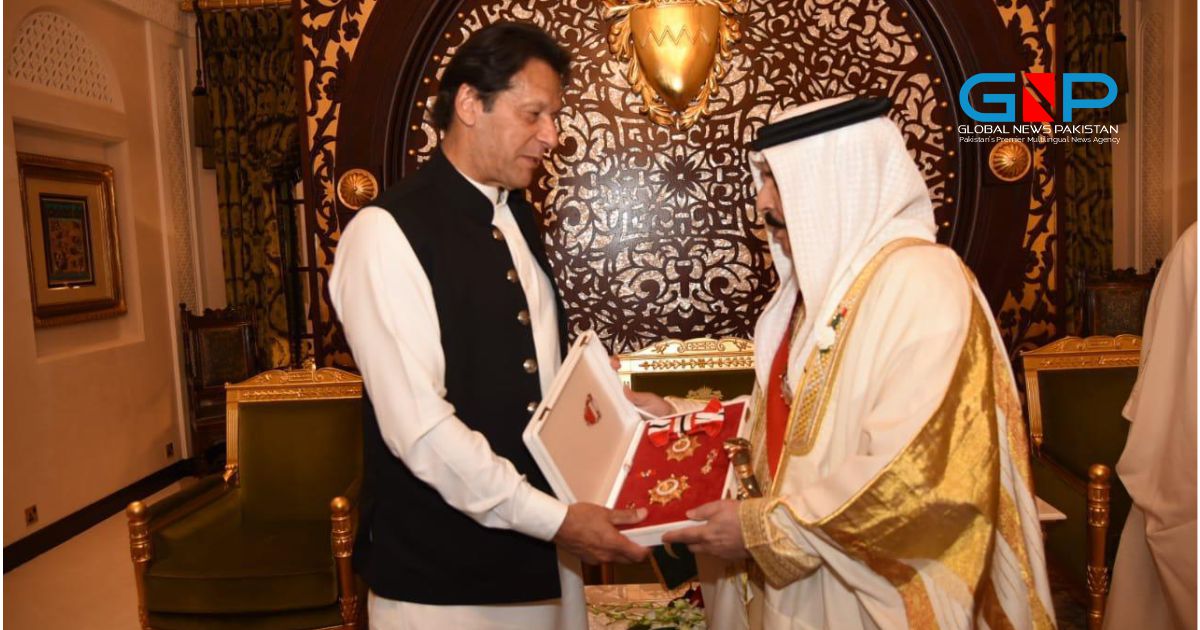 Imran Khan conferred Highest Civil Award by King of Bahrain 1