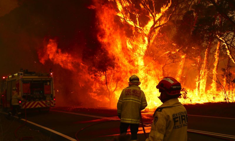 Australia to hold wide raging inquiry into disastrous bushfires