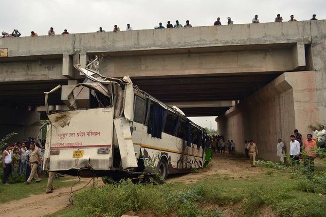 Bus truck collision on Indian highway kills at least 19