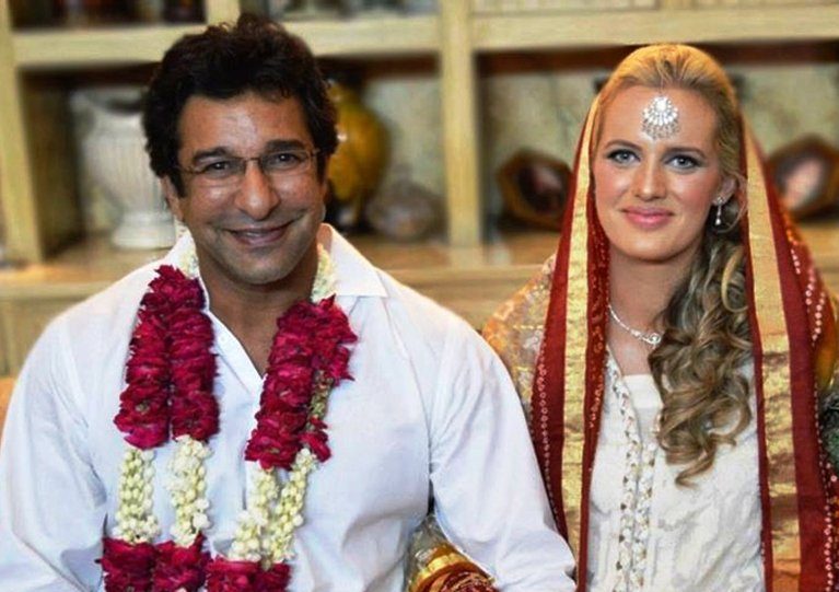 Wasim Akram and Shaniera Akram at their wedding day.