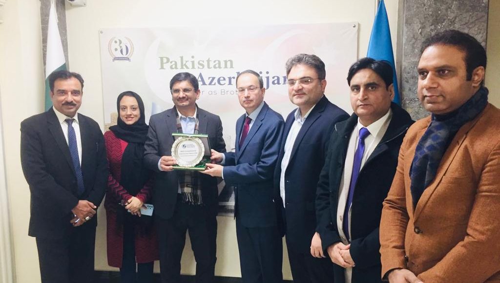 Ambassador of Pakistan to Azerbaijan, Bilal Hayee, (fourth from the left), Founder of GBA, Asif Noor (third form the left) and the Delegations of the GBA group.