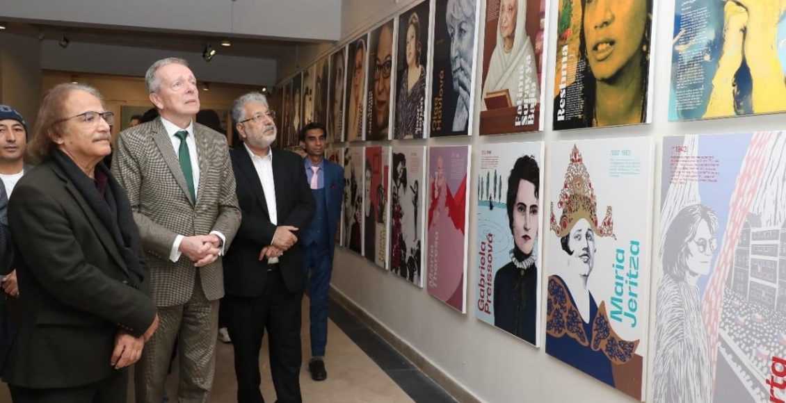 Czech Ambassador to Pakistan, Tomas Smetanka saw the portraits of women inducted in the book titled “The Czech and Pakistani Heroines” during the exhibition at NCA, Islamabad on 4 December 2022.
