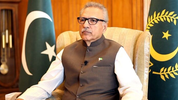 President Alvi expressed serious concern about the national harmony and economy of Pakistan and political parties had to come to table talks and sort out some solutions for economic recovery. 
