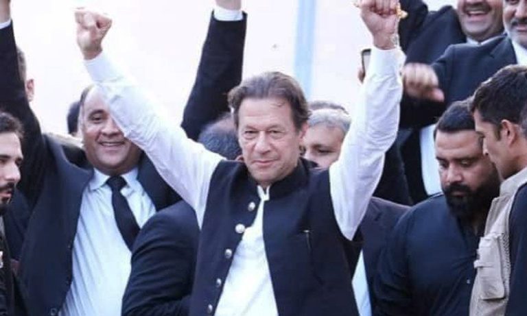 Imran Khan PTI chairman, vows to defeat PPP in Sindh