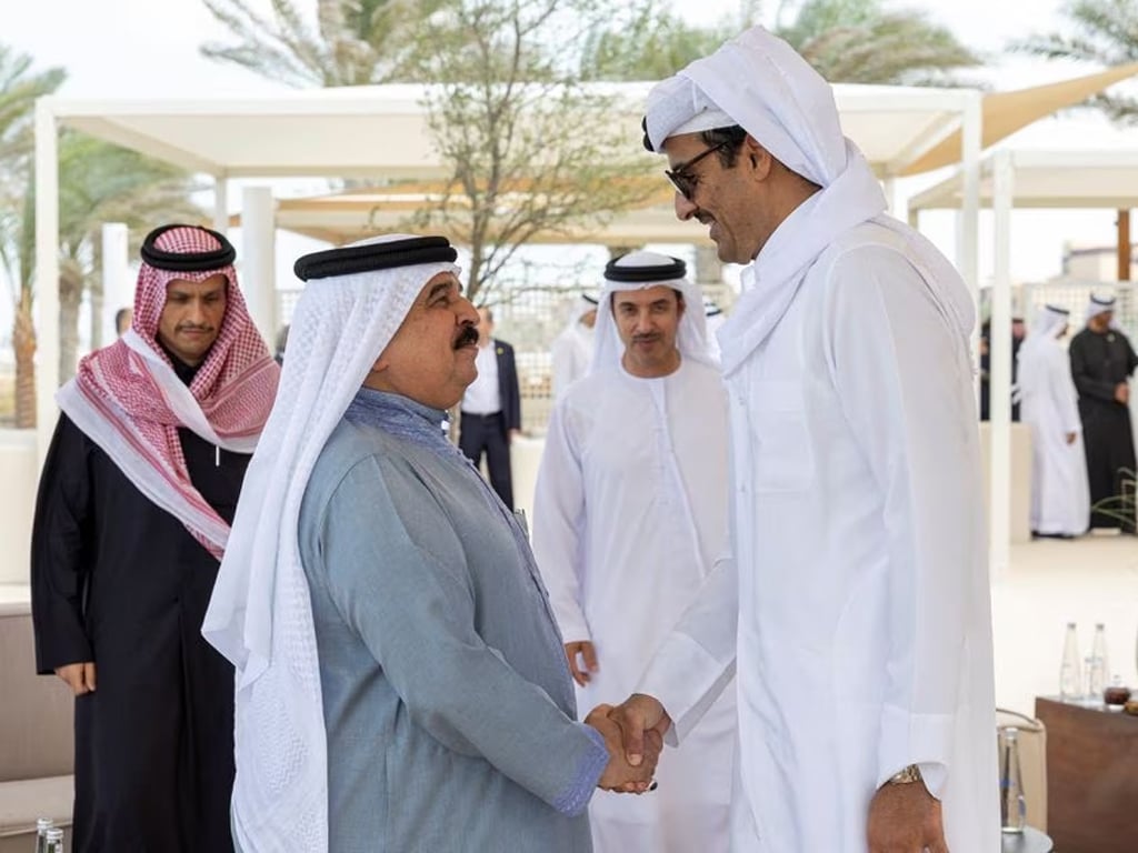 Qatar and Bahrain restores diplomatic ties