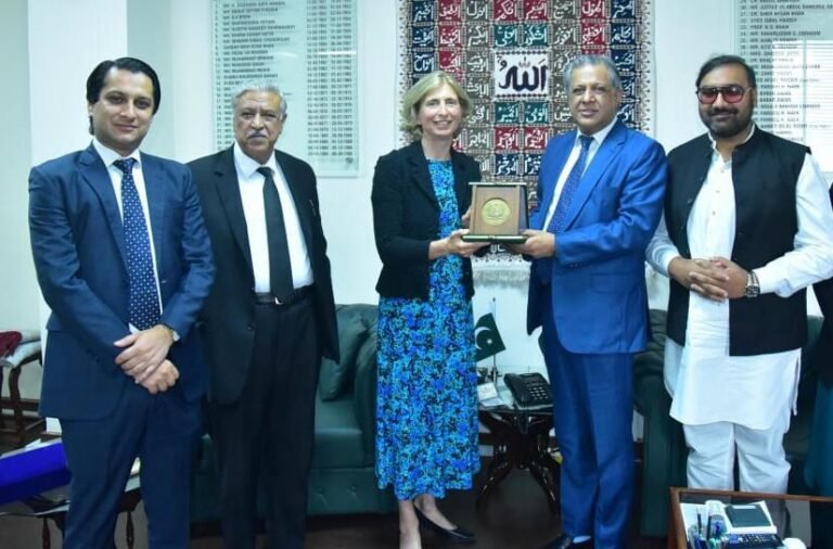 Govt committed to upholding legal education standards in Pakistan, Tarar