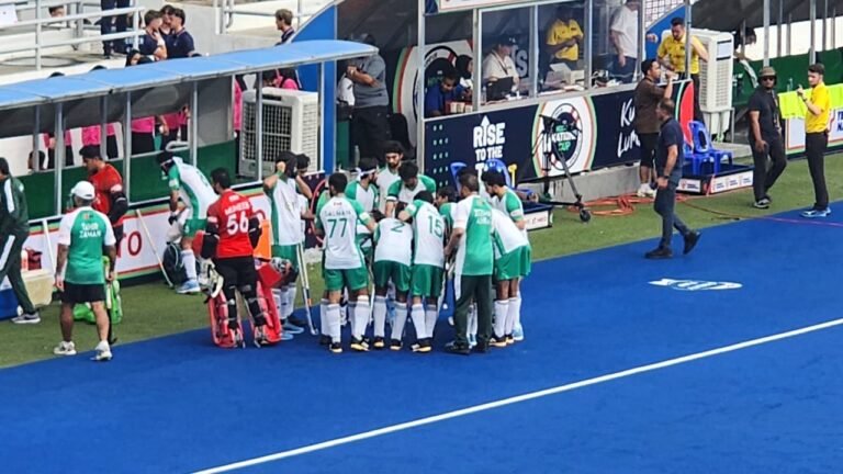 پاکستان نے فرانس کو2-3 سے شکست دیکر فائنل کیلئے کوالیفائی کرلیا