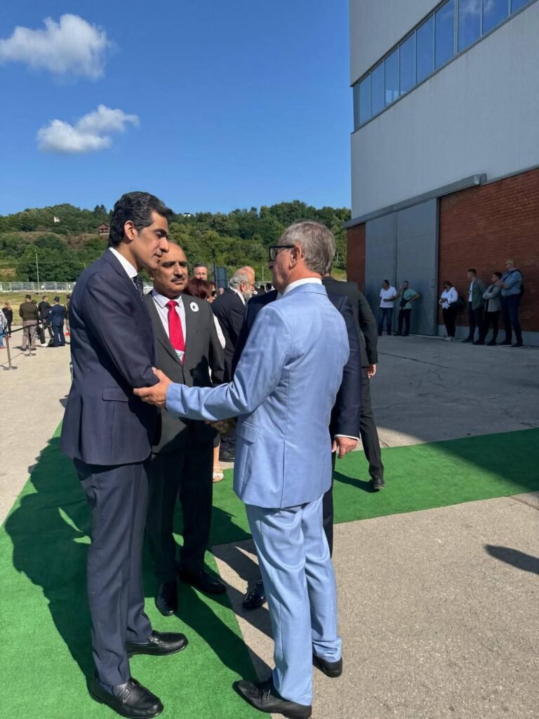 Pakistan extended full support to the people of Bosnia, Aun Ch