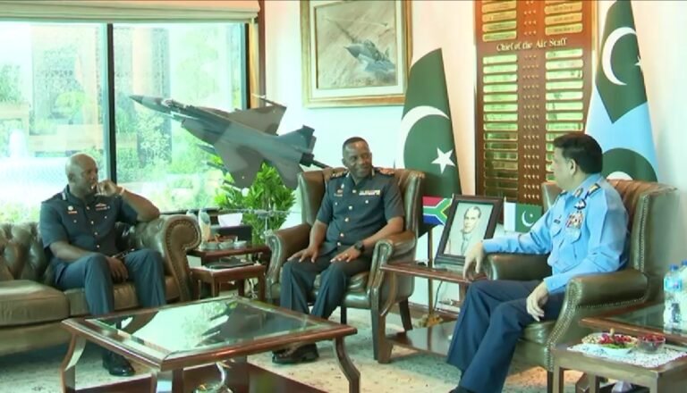 Pak, South African air chiefs discuss strategic defence collaboration