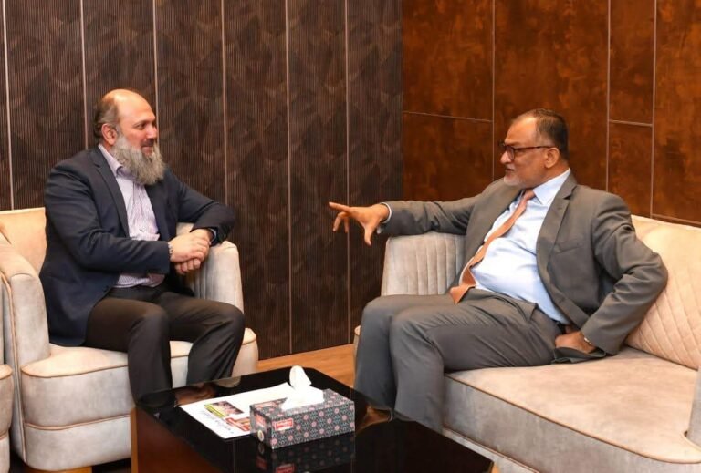 FM Commerce stresses R&D in seed sector to boost Agro-Based exports