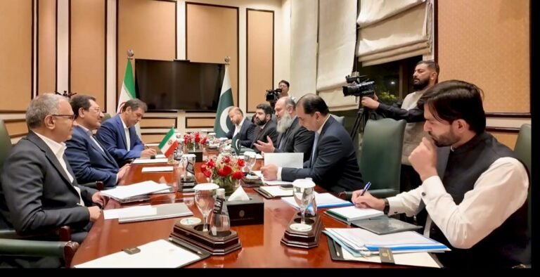 Pak, Iran vow to boost trade & border cooperation in ministerial talks