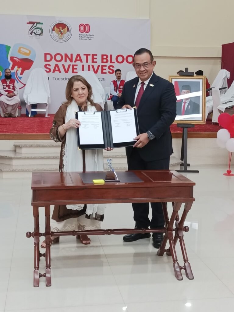 Indonesian Embassy, PCRS Signed MoU on Humanitarian Cooperation
