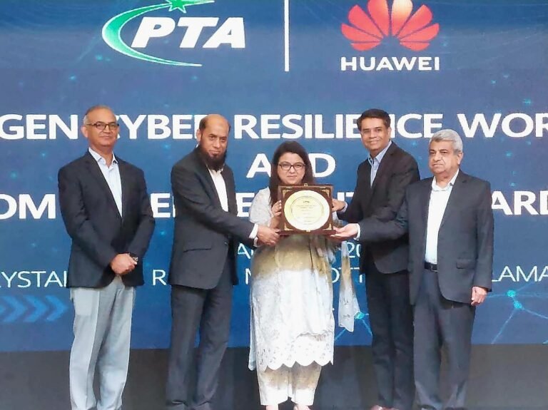 Govt vows affordable smartphones, laptops for youth, Shaza