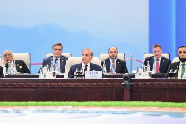 PM reaffirms commitment to SCO, urging dialogue and peace