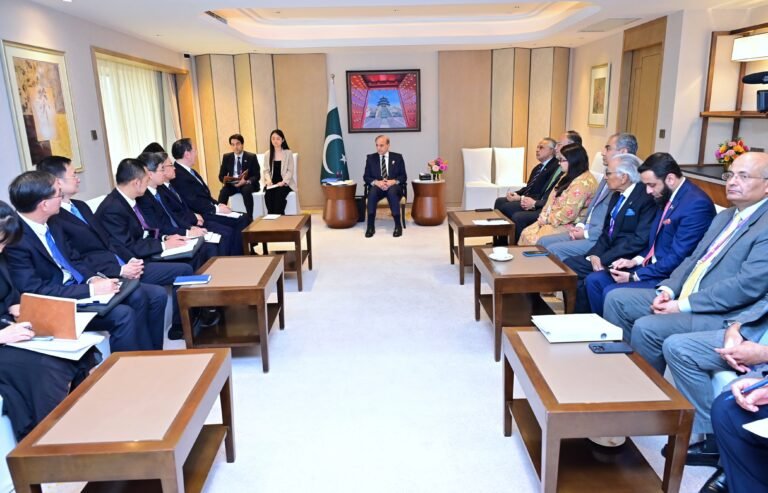 PM reiterates Pakistan’s vision of deepening ties with China