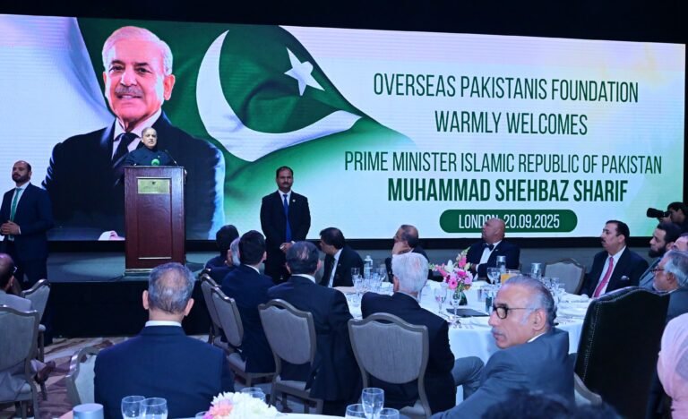“PM praises Overseas Pakistanis’ vital role for motherland
