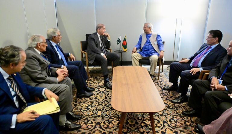 Pakistan committed to constructive, forward-looking ties with Bangladesh, PM