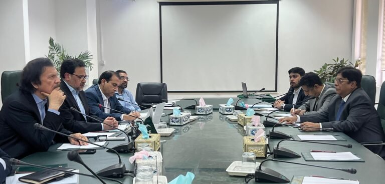 Haroon eyes boost in agriculture with Belarus Tractor deal