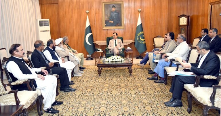 Parliamentary representatives to address national challenges effectively, Gilani