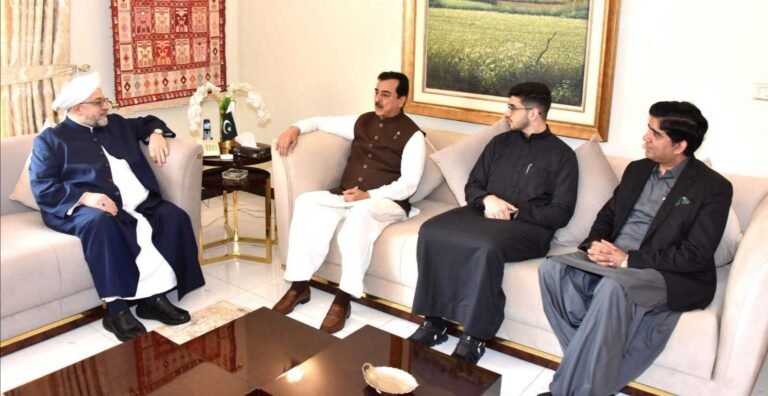 Gilani welcomes custodian of Hazrat Sheikh Abdul Qadir Gilani’s shrine