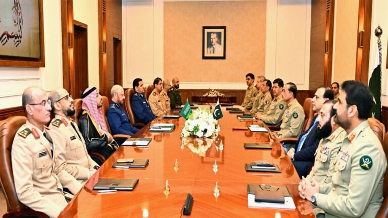 Pak, KSA stress stronger defence collaboration