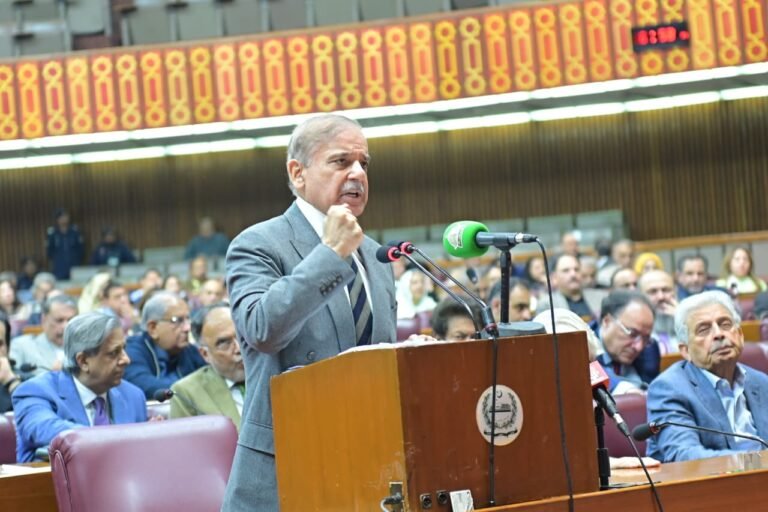 PM hails passage of 27th Constitutional Amendment Bill