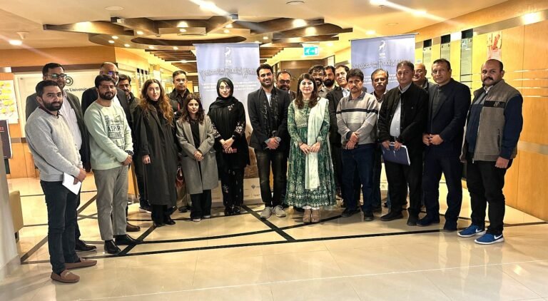 Pakistan faces a growing air-pollution crisis that endangers life nationwide, Experts