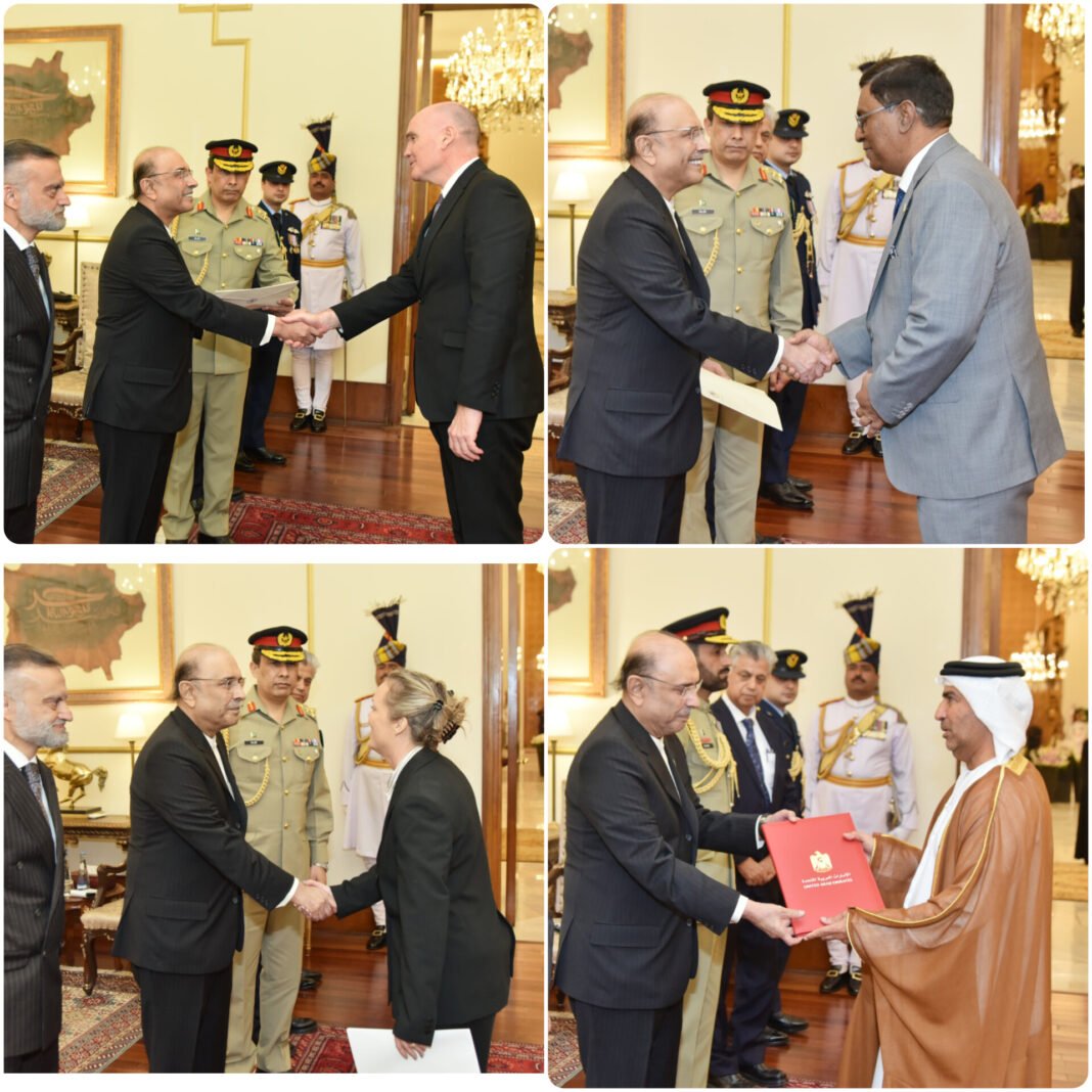Envoys of four countries present credentials to President of Pakistan