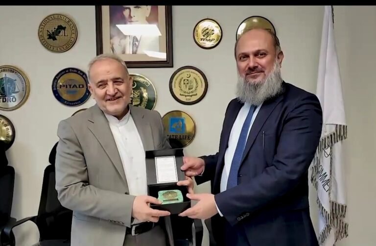 Pakistan, Iran strengthen economic and trade ties