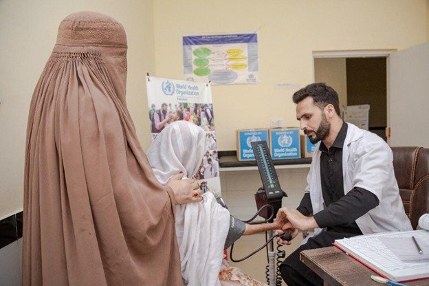 Pakistan expands universal health coverage to 51 million more people, WHO report