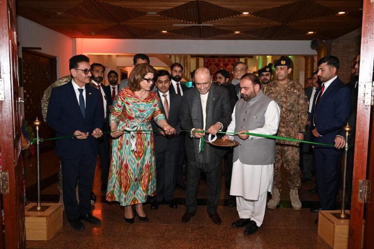 President inaugurates Tajikistan Cultural Week in Islamabad