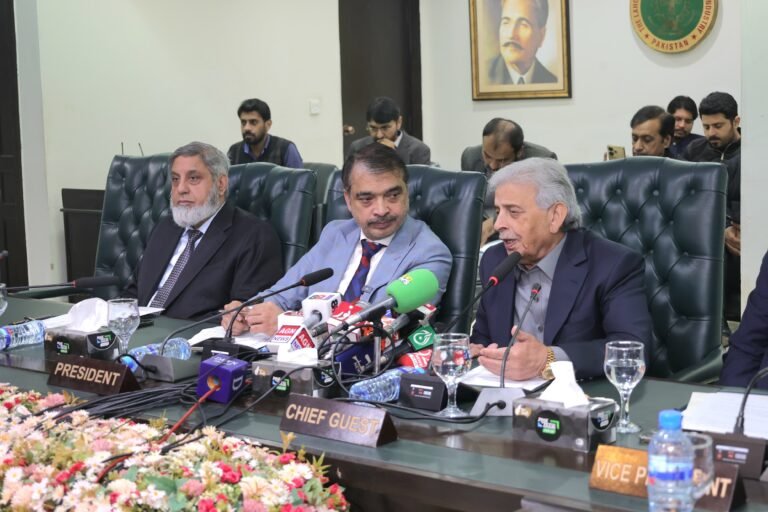Government committed to resolving Traders’ issues, Rana Tanveer