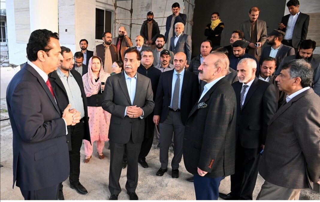 NA SpeakerSardar Ayaz Sadiq Visits Parliament Lodge