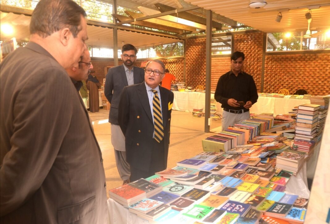 Senate delegation calls for revival of reading Culture at 2nd Karachi Festival