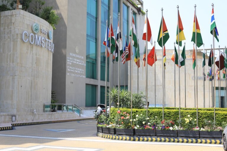 OIC-COMSTECH announces Research Grants for Young Women from OIC Member States