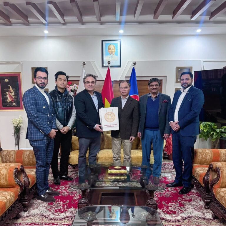 GBC delegation 𝐒𝐭𝐫𝐞𝐧𝐠𝐭𝐡𝐞𝐧𝐢𝐧𝐠 𝐄𝐜𝐨𝐧𝐨𝐦𝐢𝐜 𝐃𝐢𝐚𝐥𝐨𝐠𝐮𝐞 𝐰𝐢𝐭𝐡 𝐕𝐢𝐞𝐭𝐧𝐚𝐦