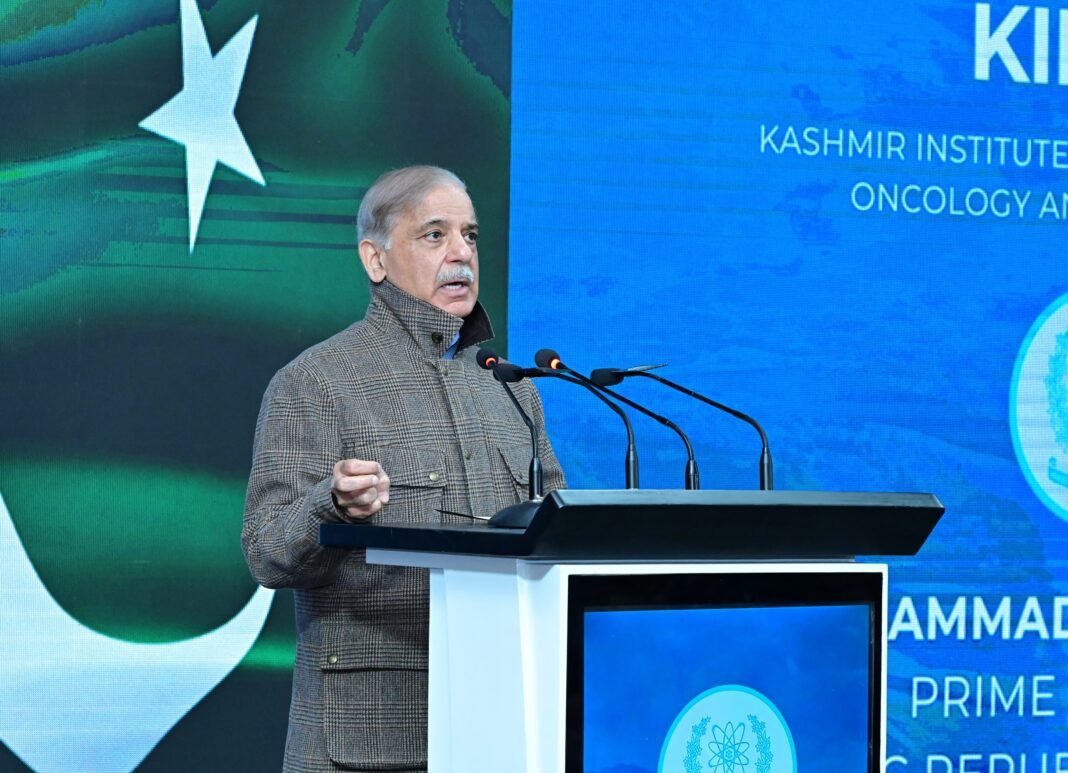 World must recognize a just Kashmir resolution, PM