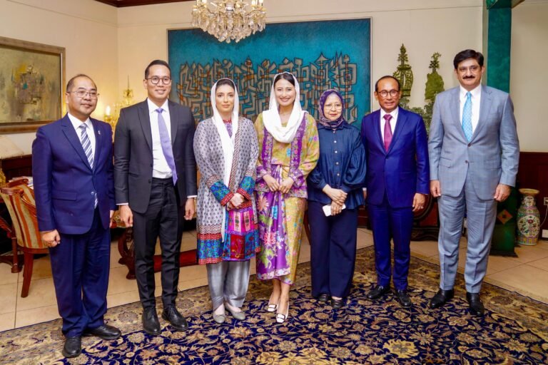 First Lady meets Indonesian Vice Minister of Trade