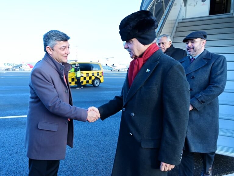 PM arrived in Davos to attend WEF annual meeting