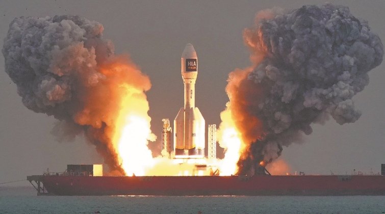 Commercial spaceflight fuels China’s space exploration goals