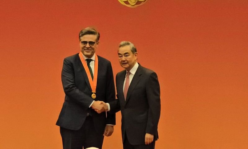 Pakistan Envoy Receives Top Chinese Diplomatic Honor