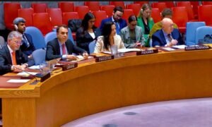 Pakistan Urges Peace Talks to End Ukraine Conflict
