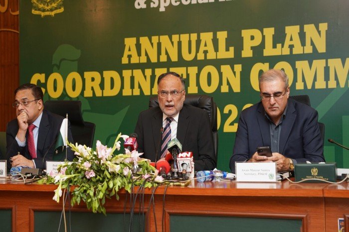 pakistan-must-shift-export-led-growth-iqbal