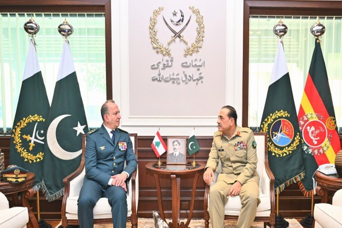 Pak-Lebanon Fostering Closer Military-to-Military Cooperation