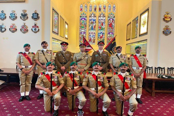 Pak Army Shines with Pacesticking Victory