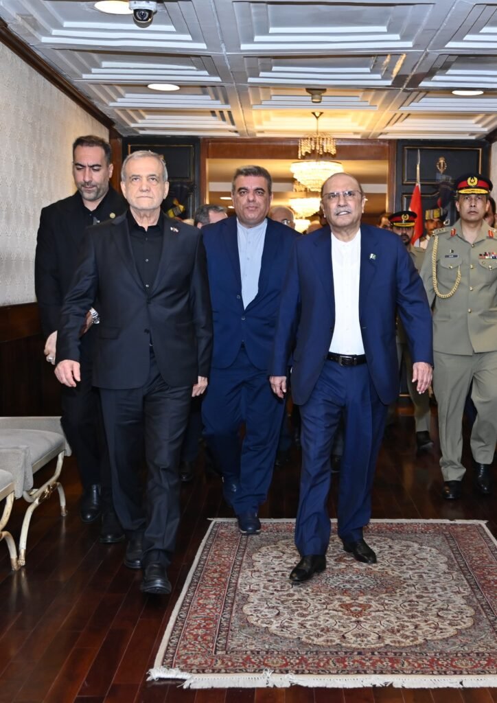 Pak-Iran reaffirms commitment to strengthening ties and regional peace