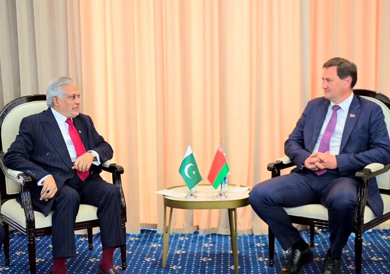 Pak-Belarus Review Bilateral Relations at SCO Meeting