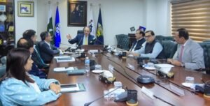 Finance Minister Hails FBR's Record-Breaking Revenue Achievement