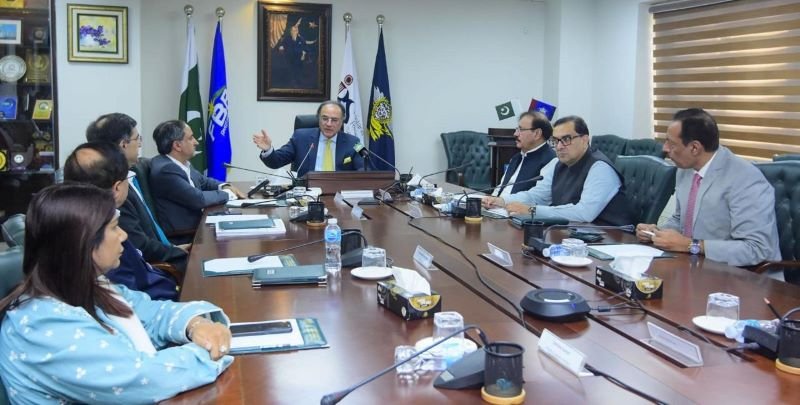 Finance Minister Hails FBR's Record-Breaking Revenue Achievement