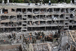 US Strikes Kill at Least Seven at Iranian Base as Region Braces for Wider Escalation